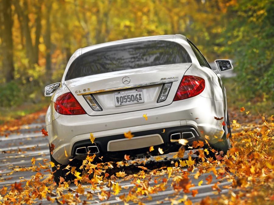  Mercedes-Benz CL63 AMG 2010 года  (US) (фото 20 из 21)